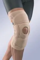 Ортез коленного сустава Orliman 6120 с полицентрическими шарнирами  Ортез коленного сустава Orliman 6120 с полицентрическими шарнирами