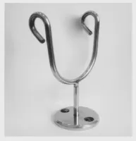 Крючок для тростей и костылей травмобезопасный Инва КТ-1 Крючок для тростей и костылей травмобезопасный Инва КТ-1