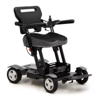 Кресло-коляска с электроприводом MET Compact Pro 4WS, артикул 20018, складная, с анатомическим сиденьем и системой подруливания задних колес Кресло-коляска с электроприводом MET Compact Pro 4WS, артикул 20018, складная, с анатомическим сиденьем и системой подруливания задних колес