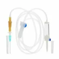 Система для внутривенного вливания инфузионных растворов с пластиковой иглой Система для внутривенного вливания инфузионных растворов с пластиковой иглой