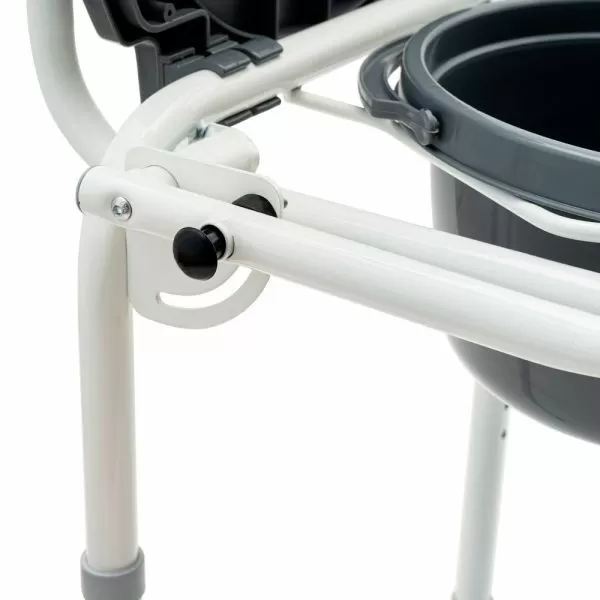 Кресло-туалет Barry WC302 с откидывающимися поручнями Кресло-туалет Barry WC302 с откидывающимися поручнями