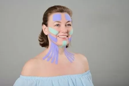 Кинезио тейп для лица Face Tape BBalance 2,5см*5м, хлопок, бежевый, 2 рулона