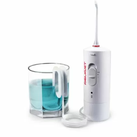 Ирригатор портативный Little Doctor LD A3 серый, зарядка от USB, любая емкость для воды Ирригатор портативный Little Doctor LD A3 серый, зарядка от USB, любая емкость для воды