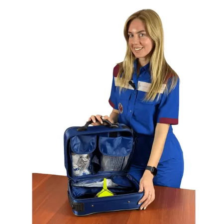 Набор для оказания неотложной помощи при эндогенных отравлениях Мединт-М НИСМПт-01 в сумке СМУ-01, артикул 271 Набор для оказания неотложной помощи при эндогенных отравлениях Мединт-М НИСМПт-01 в сумке СМУ-01, артикул 271