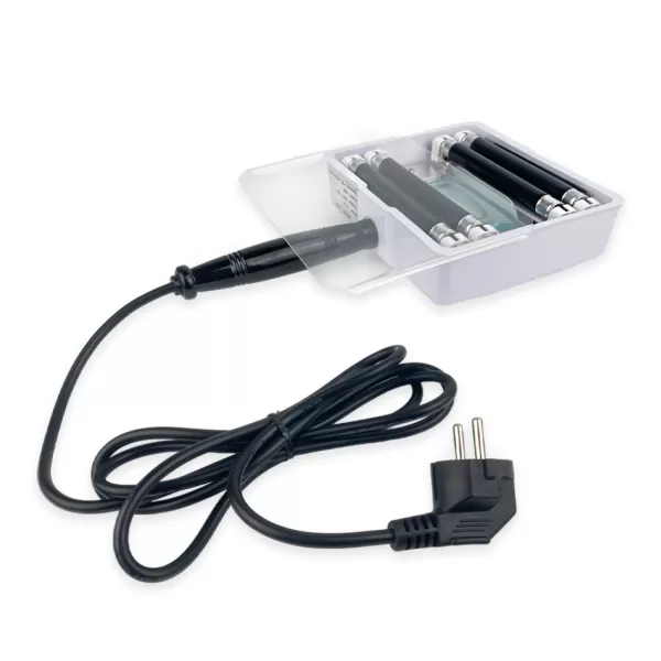 Лампа Вуда B-221 с лупой Лампа Вуда B-221 с лупой