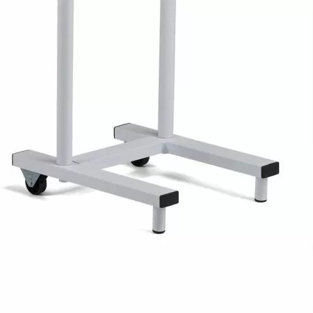 Подставка Армед СПР-3 передвижная для облучателей с 3, 5 лампами Подставка Армед СПР-3 передвижная для облучателей с 3, 5 лампами