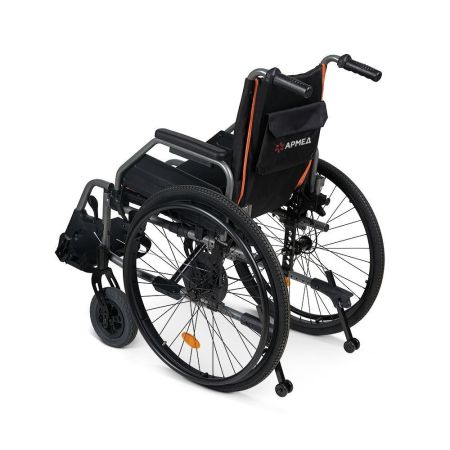 Кресло-коляска для инвалидов Армед 4000-1 с регулировкой высоты сиденья и подлокотников, быстросъемными колесами и антиопрокидывателями