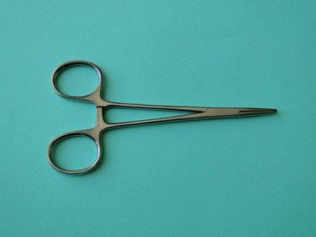 Зажим кровоостанавливающий Москит прямой 150мм Hilbro 14.0080.15