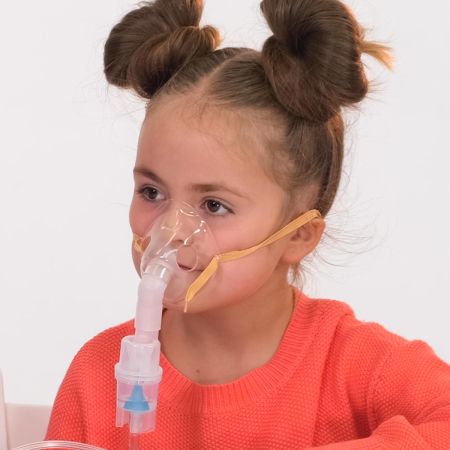 Ингалятор компрессорный с тремя распылителями Little Doctor LD 220С