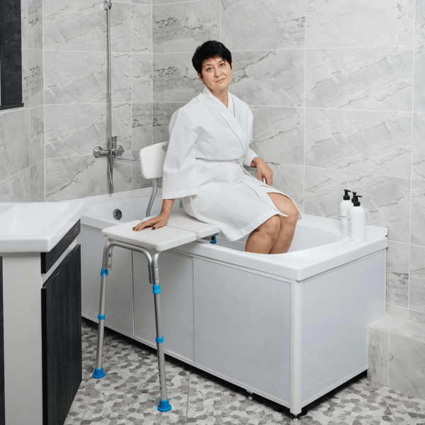 Стул для ванны Ortonica Lux-625 с увеличенной шириной сиденья Стул для ванны Ortonica Lux-625 с увеличенной шириной сиденья