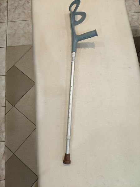 Костыль-канадка б/у, шт