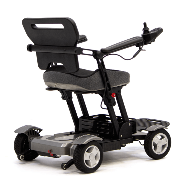 Кресло-коляска с электроприводом MET Compact Pro 4WS, артикул 20018, складная, с анатомическим сиденьем и системой подруливания задних колес