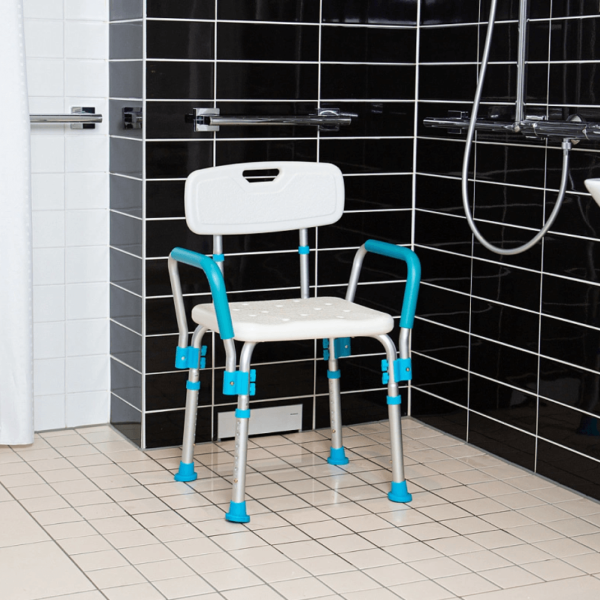 Стул для ванны Ortonica Lux-620 с поручнями Стул для ванны Ortonica Lux-620 с поручнями