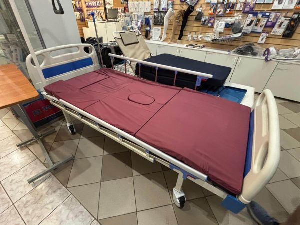Матрас медицинский MED-MOS артикул №14 для кроватей Е-45, DB-11A потертости, пятна Матрас медицинский MED-MOS артикул №14 для кроватей Е-45, DB-11A потертости, пятна