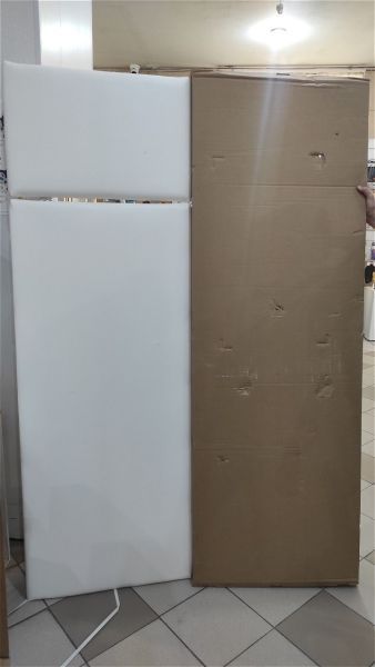 Кушетка физиотерапевтическая КФ600-МСК, 2 пореза на ложе Кушетка физиотерапевтическая КФ600-МСК, 2 пореза на ложе