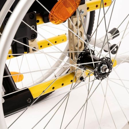 Кресло-коляска для детей и подростков Action 3 Junior