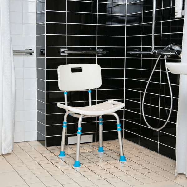 Стул для ванны Ortonica Lux-675 Стул для ванны Ortonica Lux-675